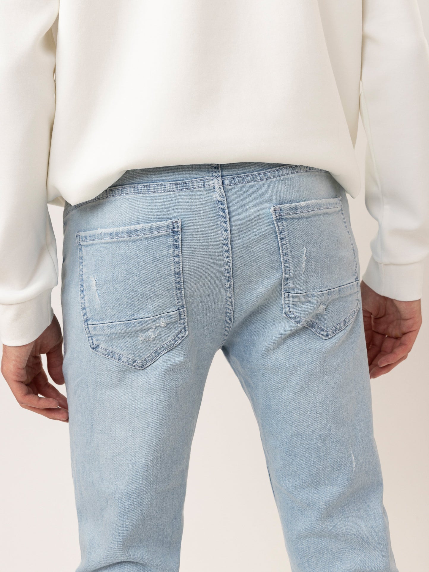 FASHION JEANS