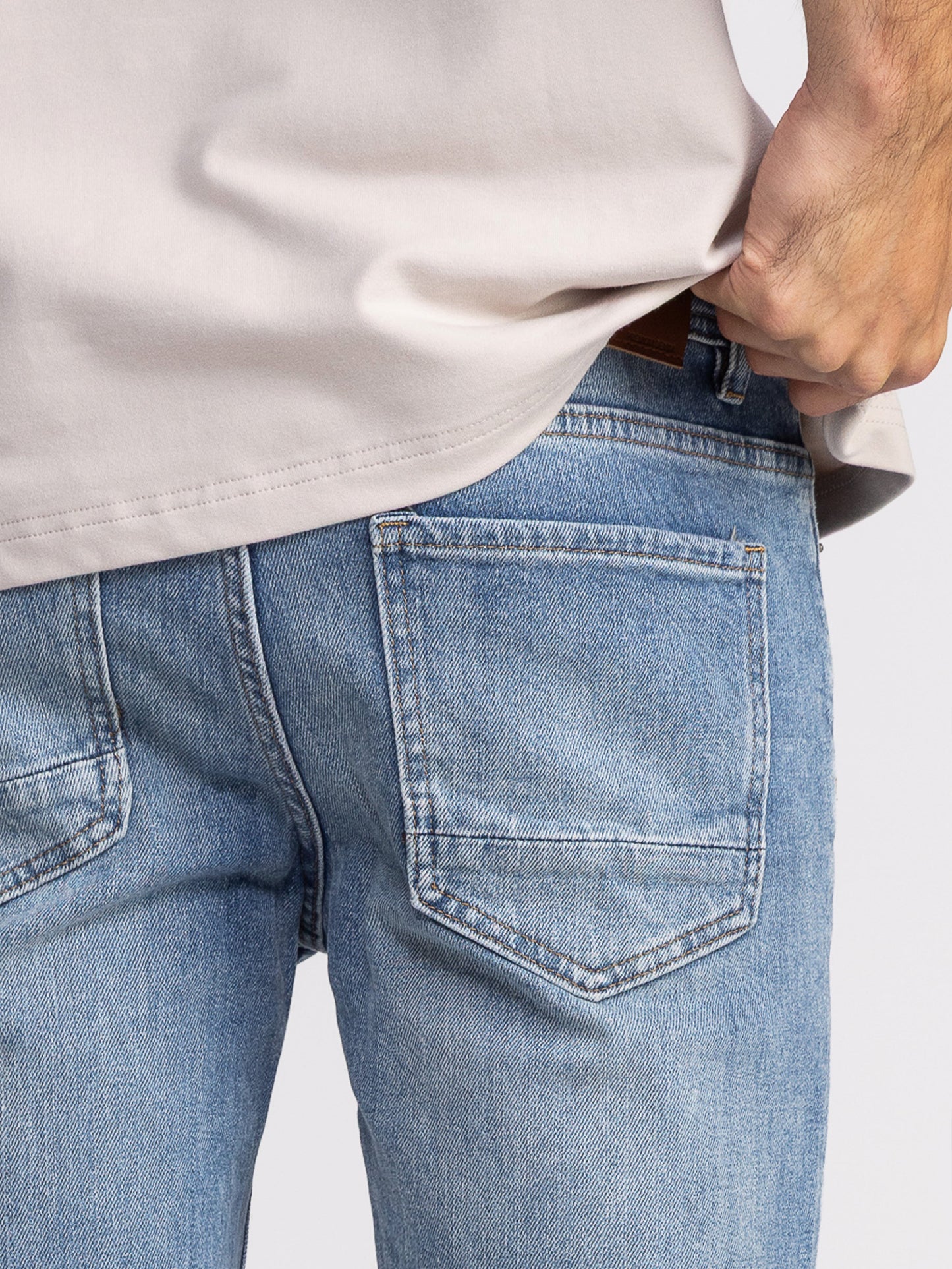 FASHION JEANS