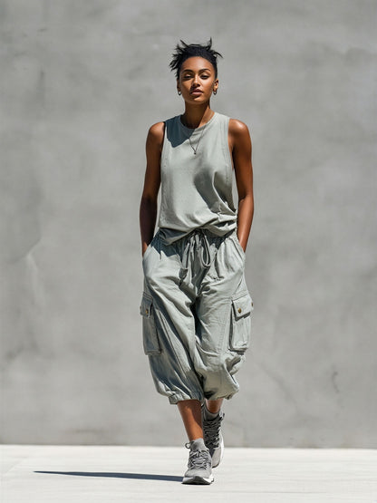 Women’s Grey Sleeveless Tank Top & Cargo Jogger Shorts Two-Piece Set MDZ0853E1T