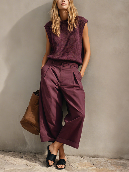 Women's Casual Set: Lightweight Deep Purple Knitted Sleeveless Vest Paired With Woven Cropped Trousers MDZ2217E0LXY