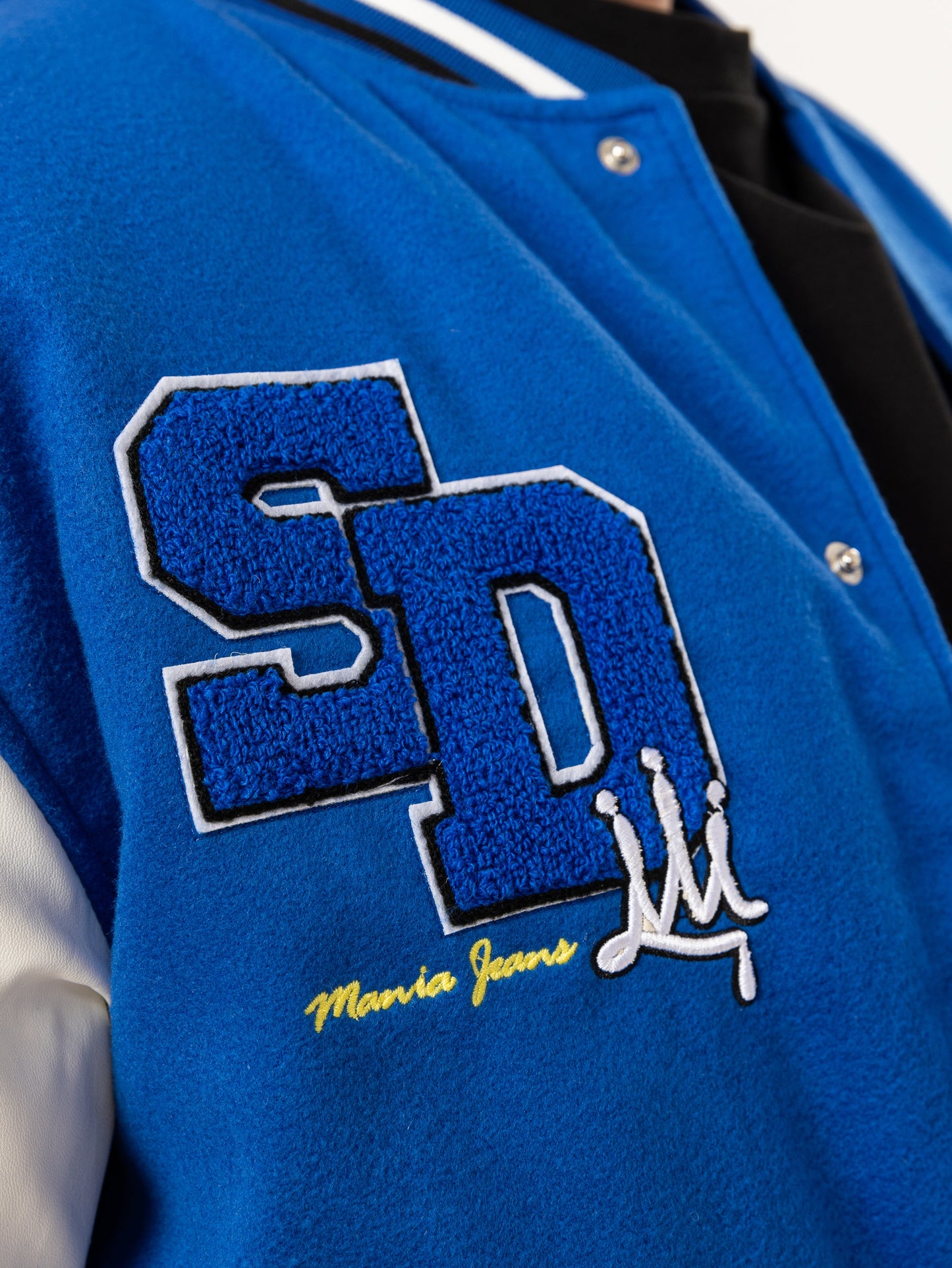 JACKETS