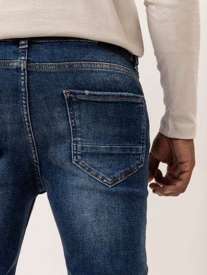 FASHION JEANS