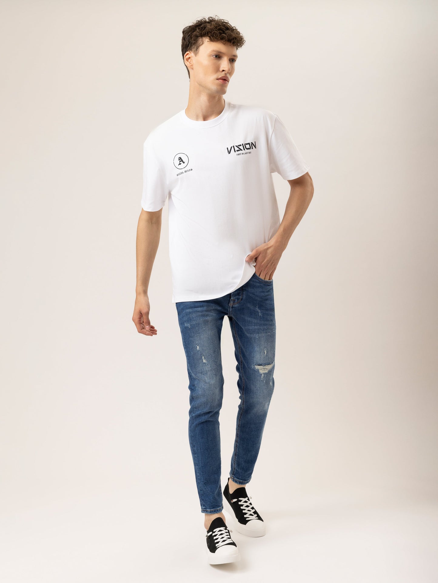 FASHION JEANS
