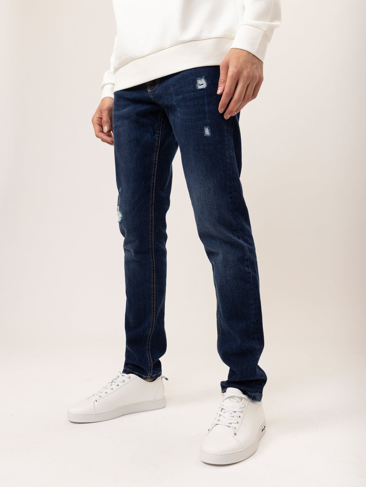 SLIM FIT JEANS