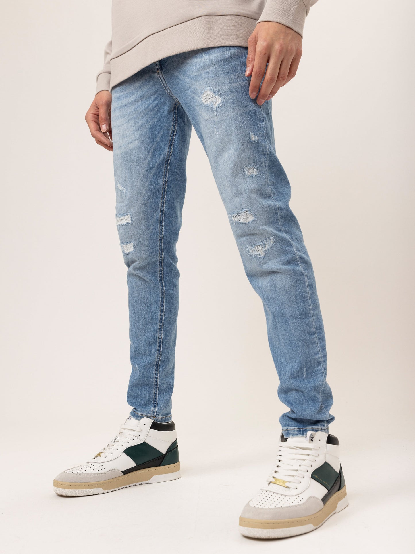 FASHION JEANS