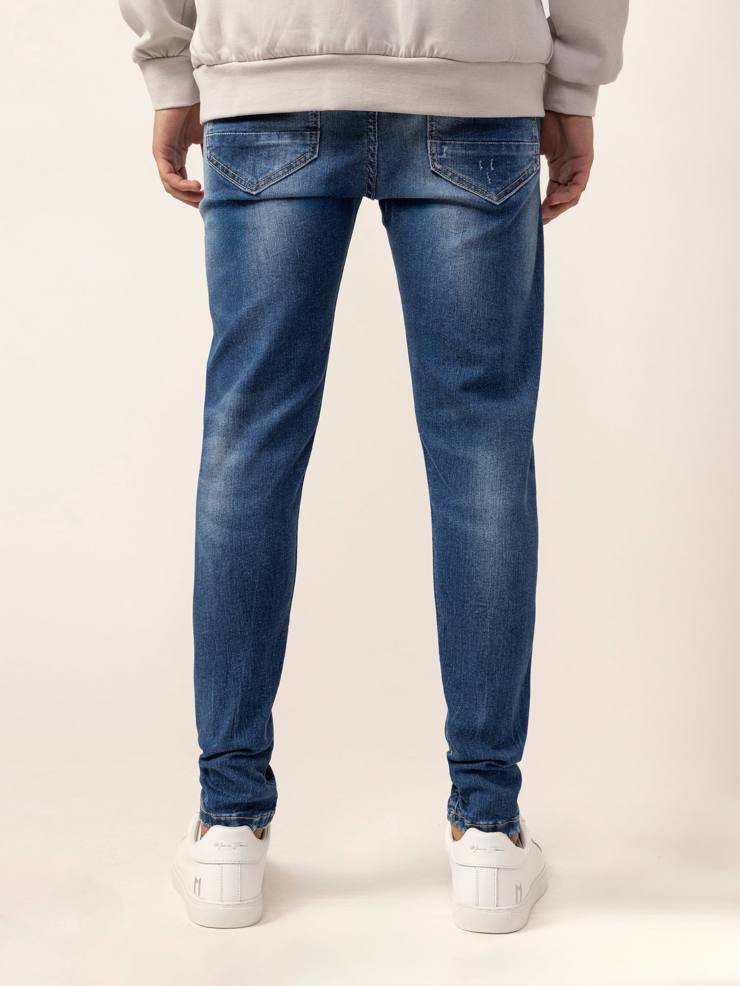 SLIM FIT JEANS