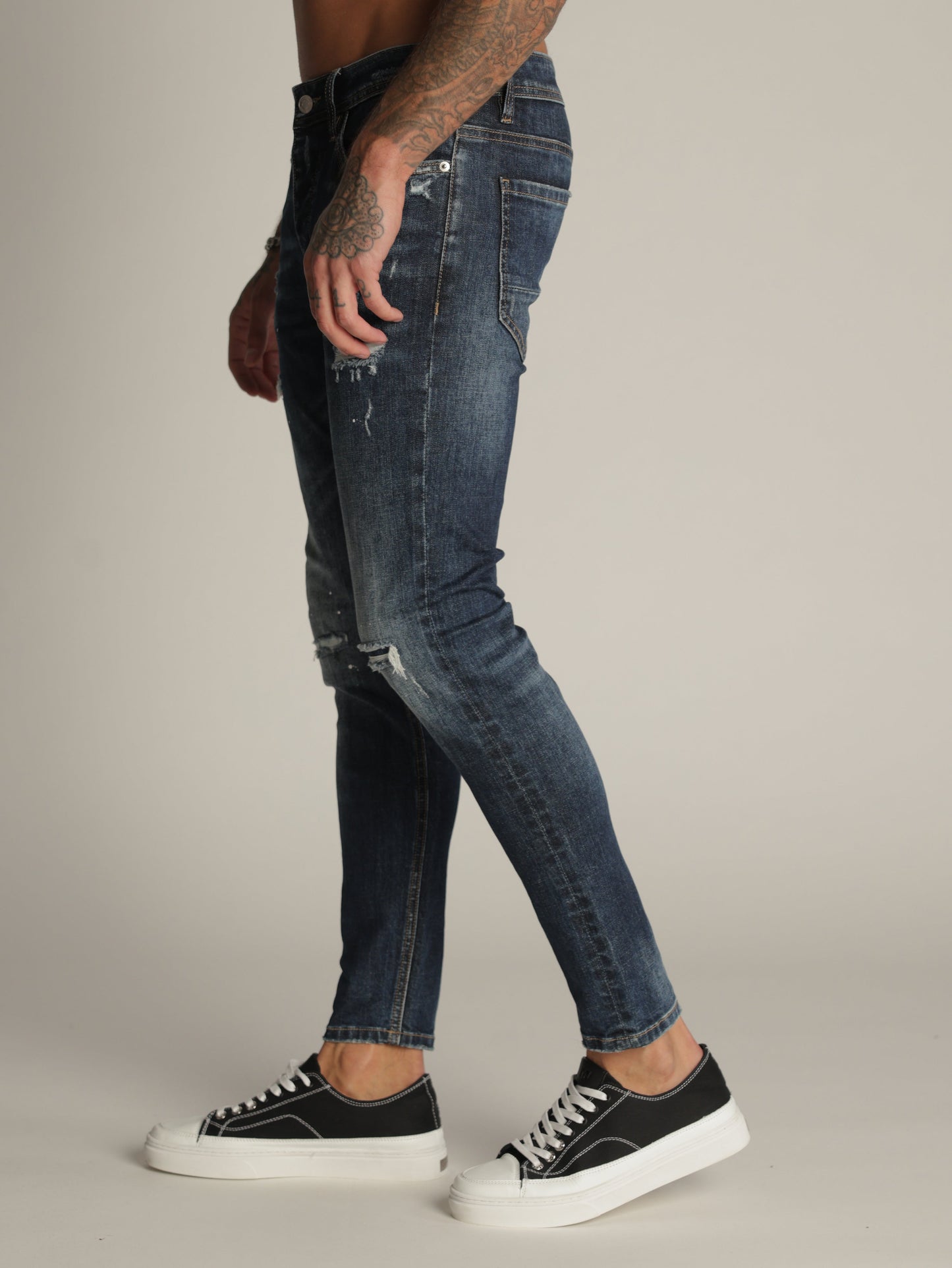 FASHION JEANS