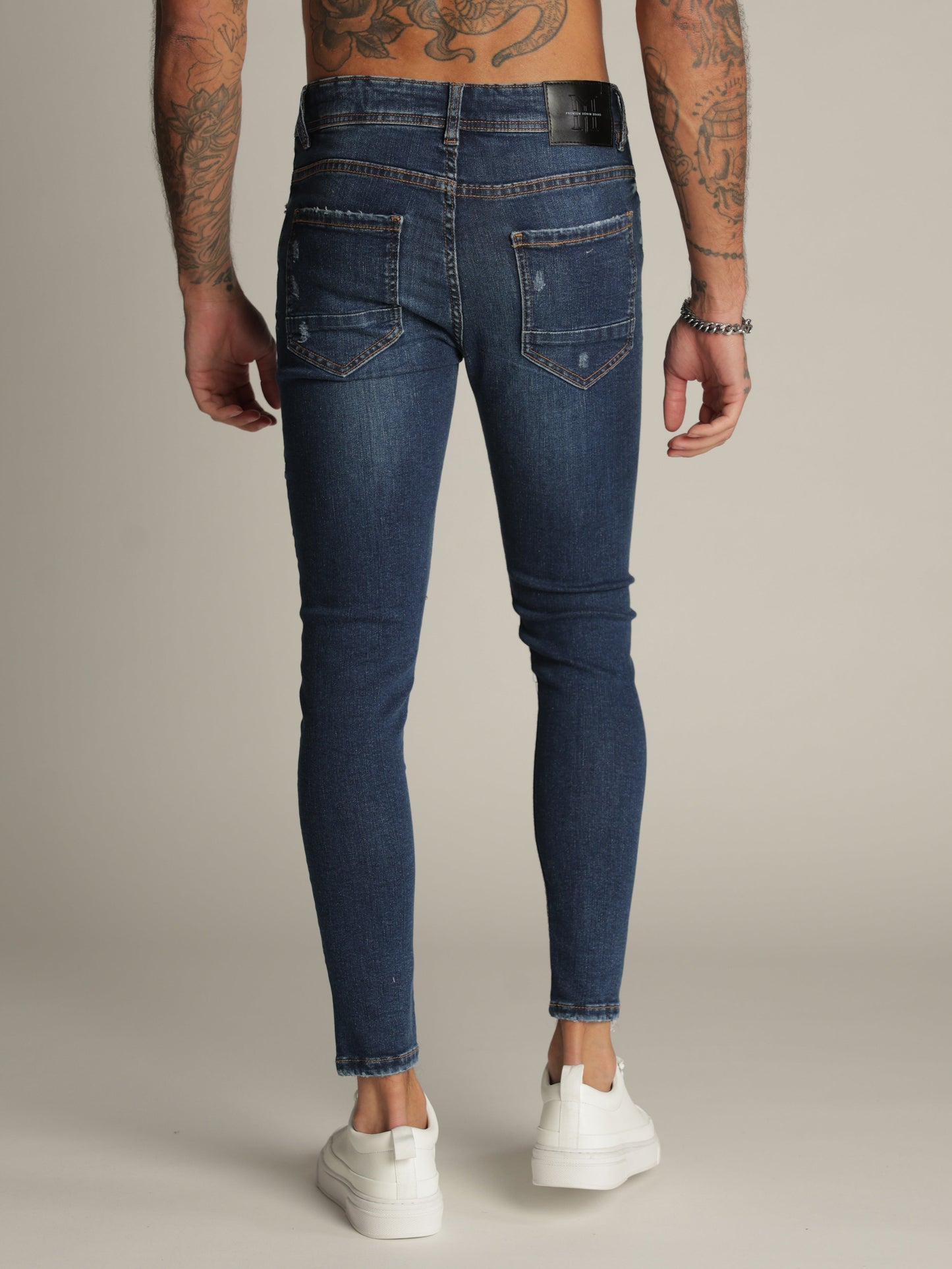 FASHION JEANS