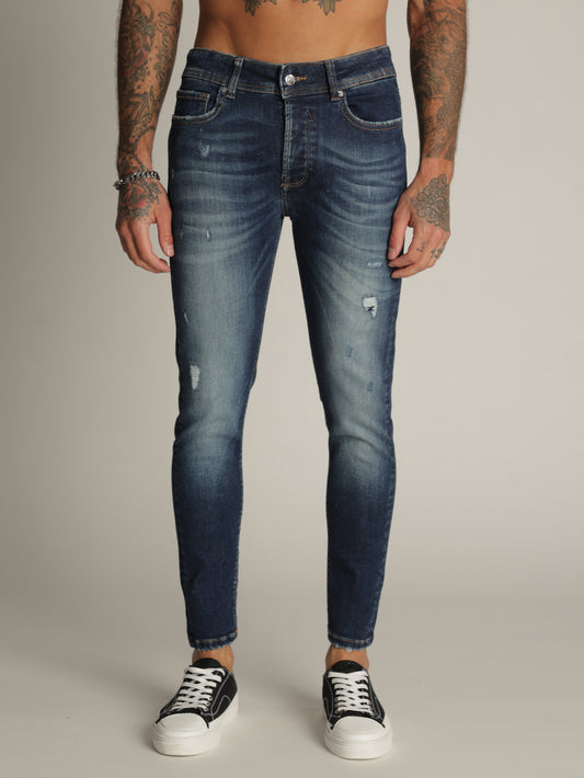 FASHION JEANS