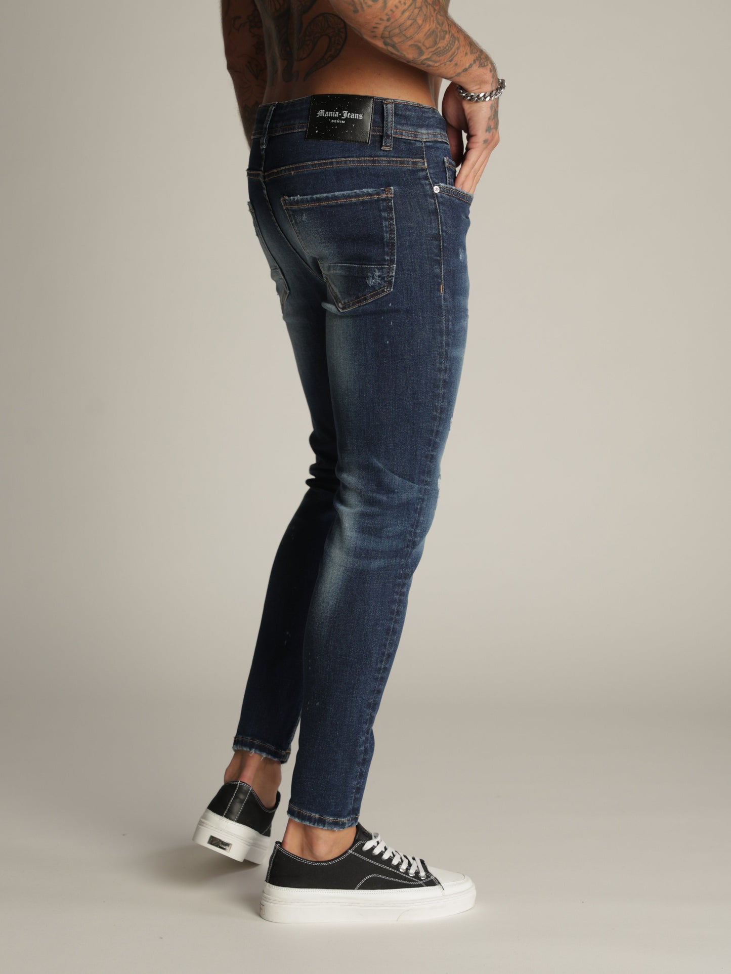 FASHION JEANS