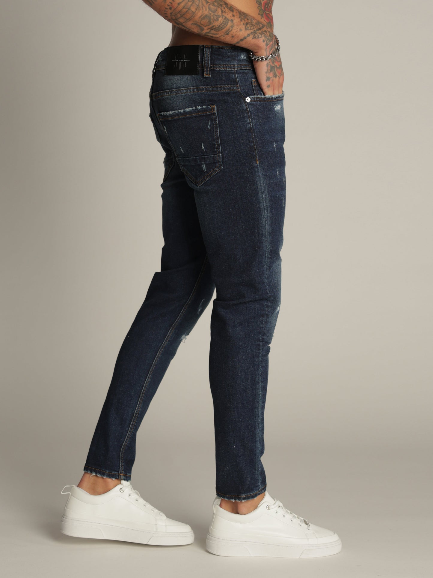 FASHION JEANS