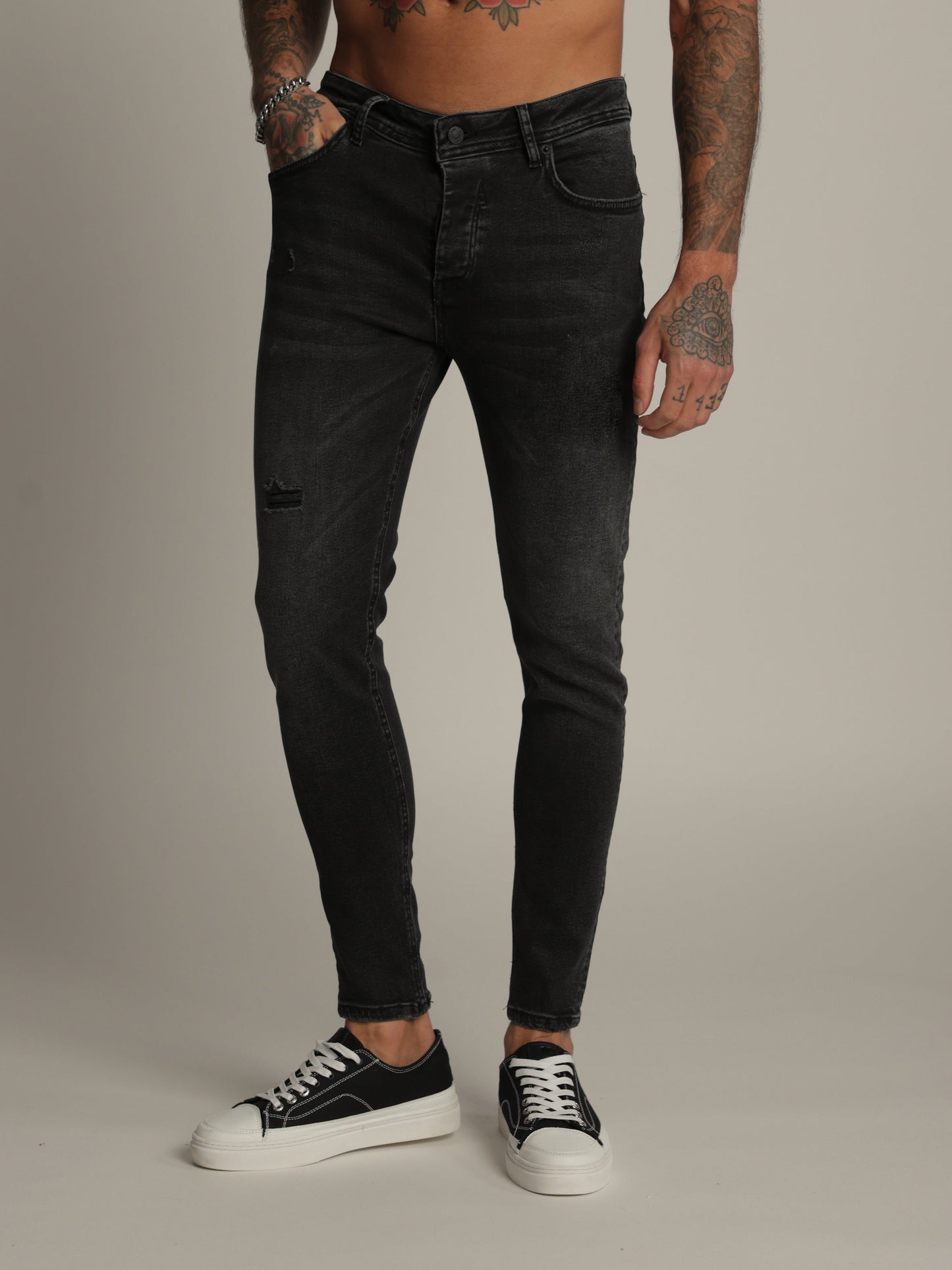FASHION JEANS