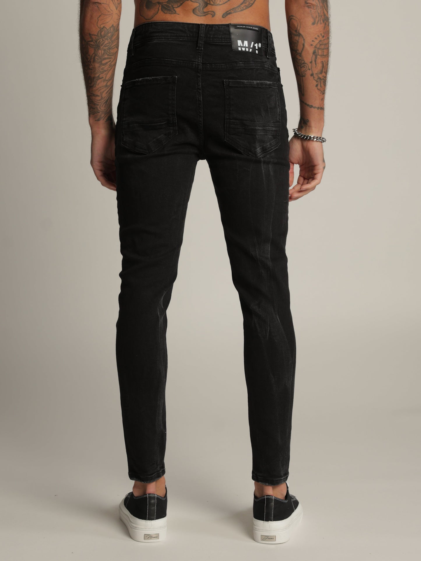 FASHION JEANS