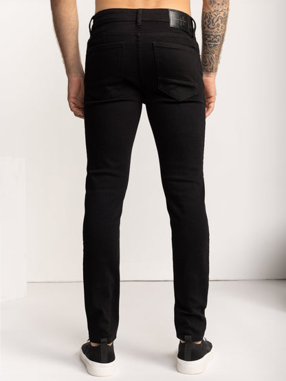 BASIC JEANS