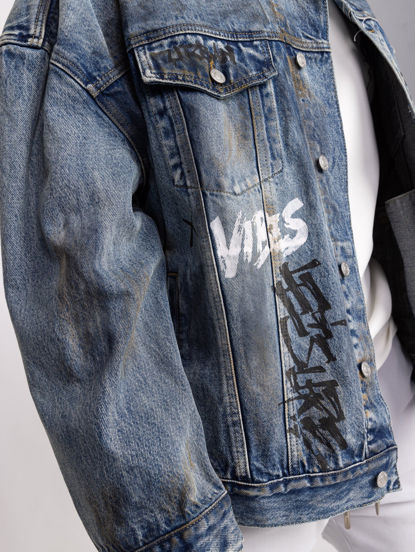 JEANS JACKETS