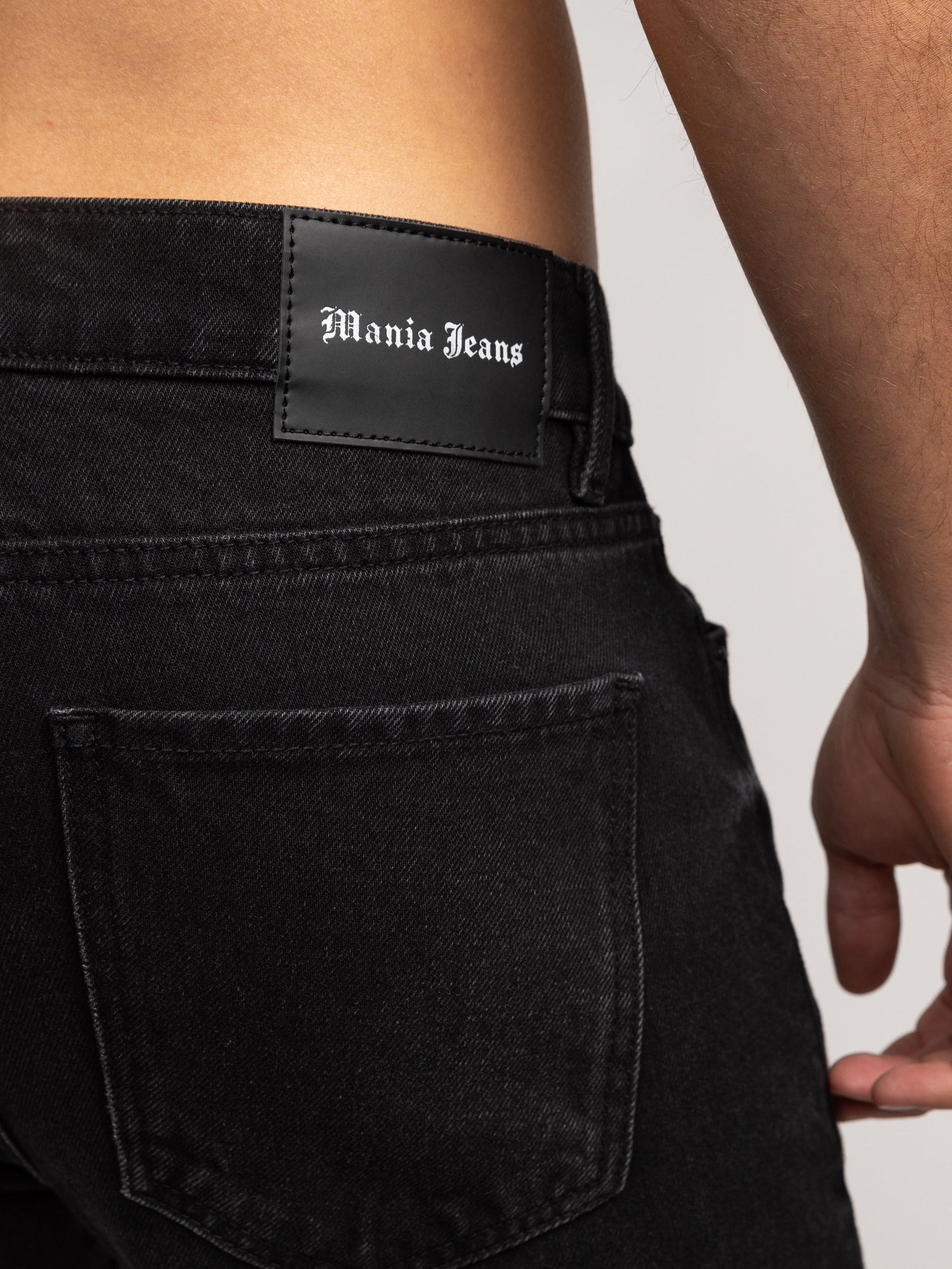 FASHION JEANS