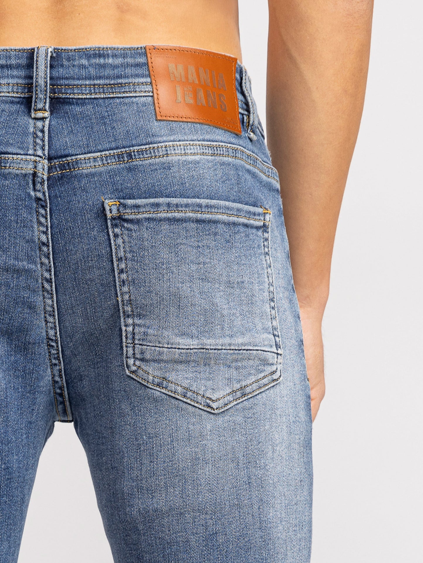FASHION JEANS