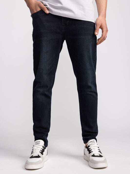 BASIC JEANS