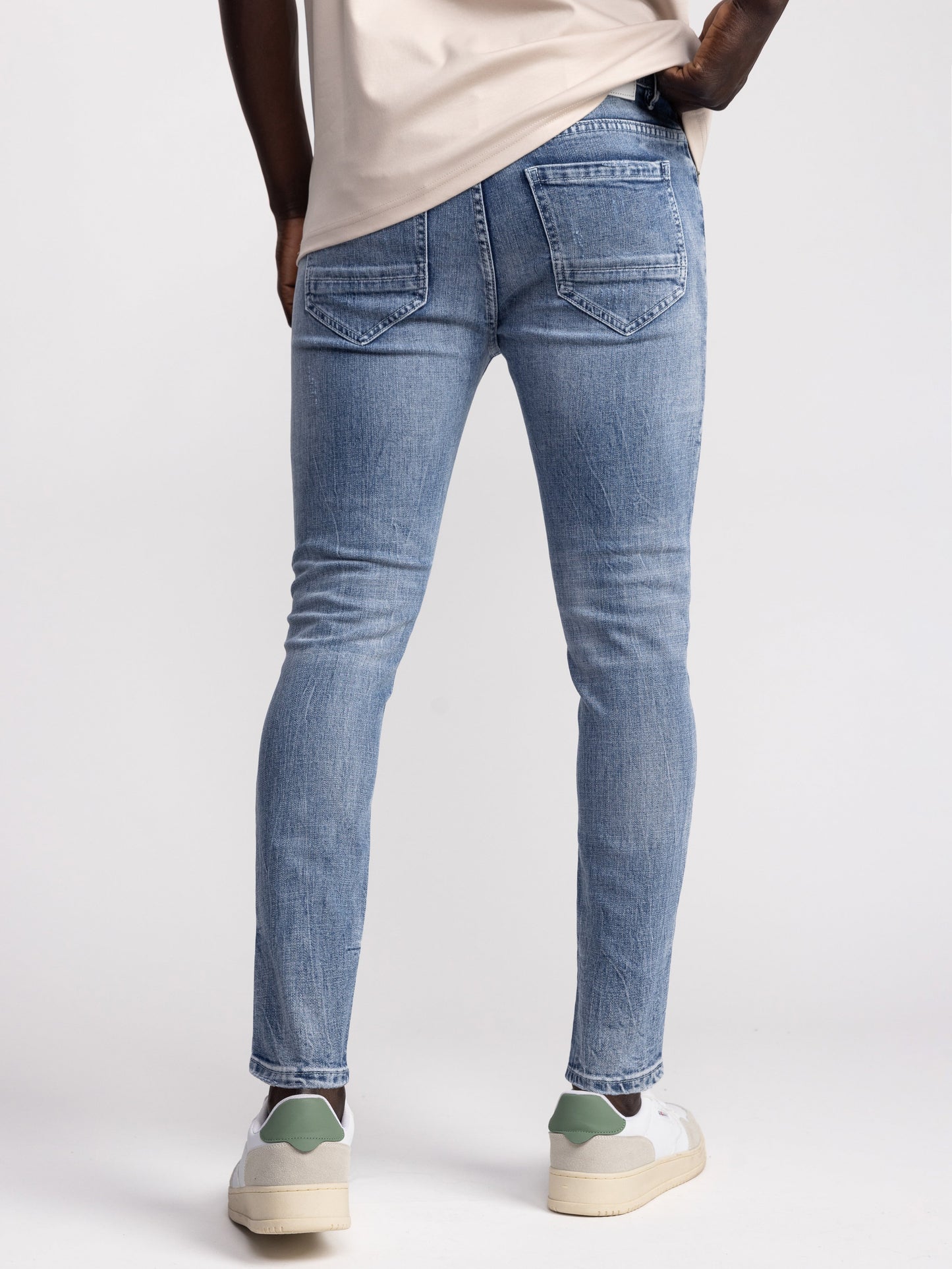 FASHION JEANS