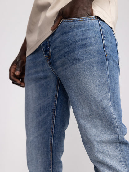 BASIC JEANS