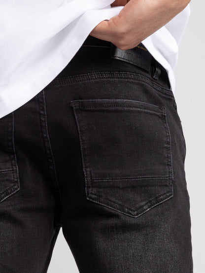 BASIC JEANS