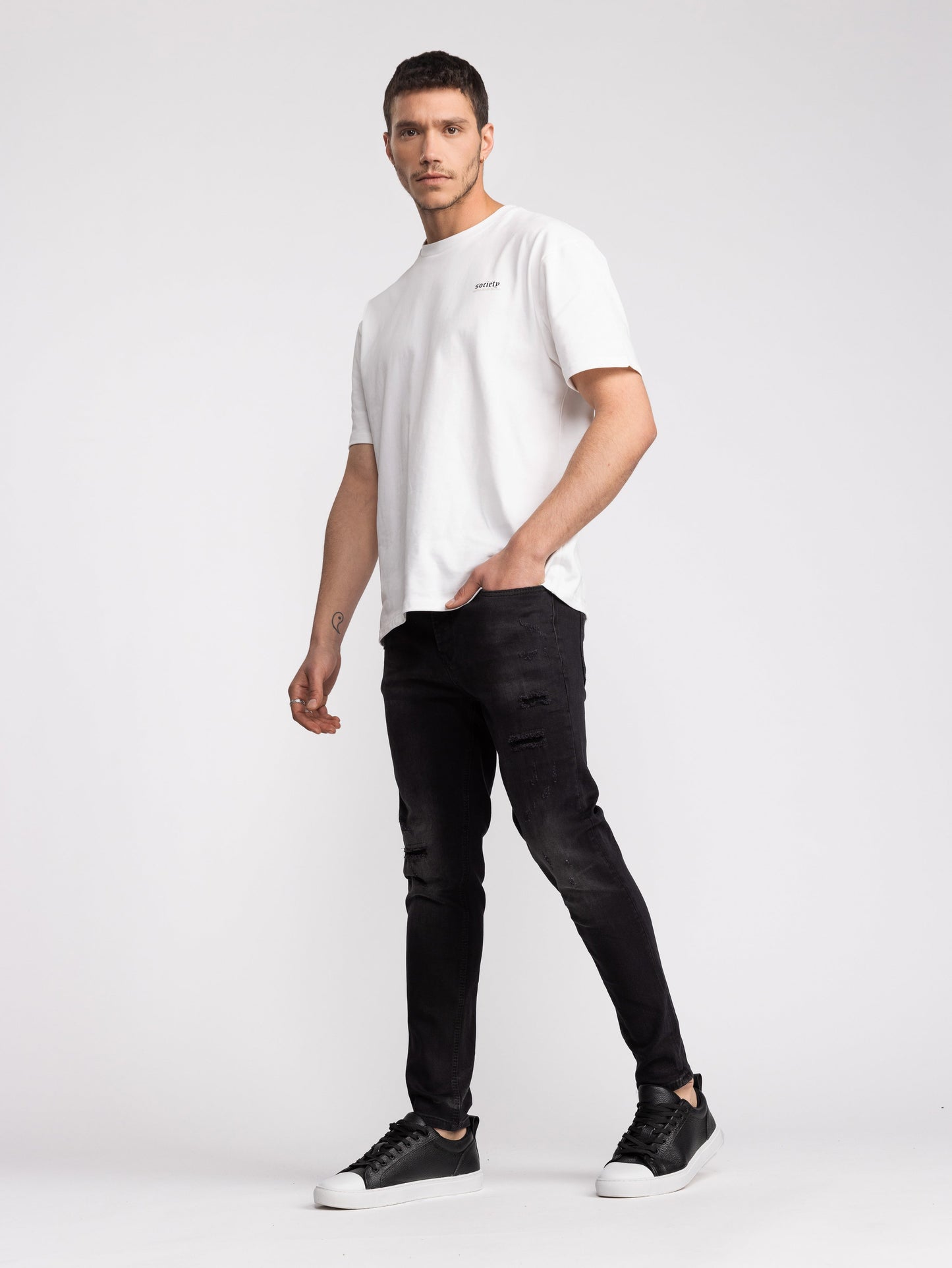 FASHION JEANS
