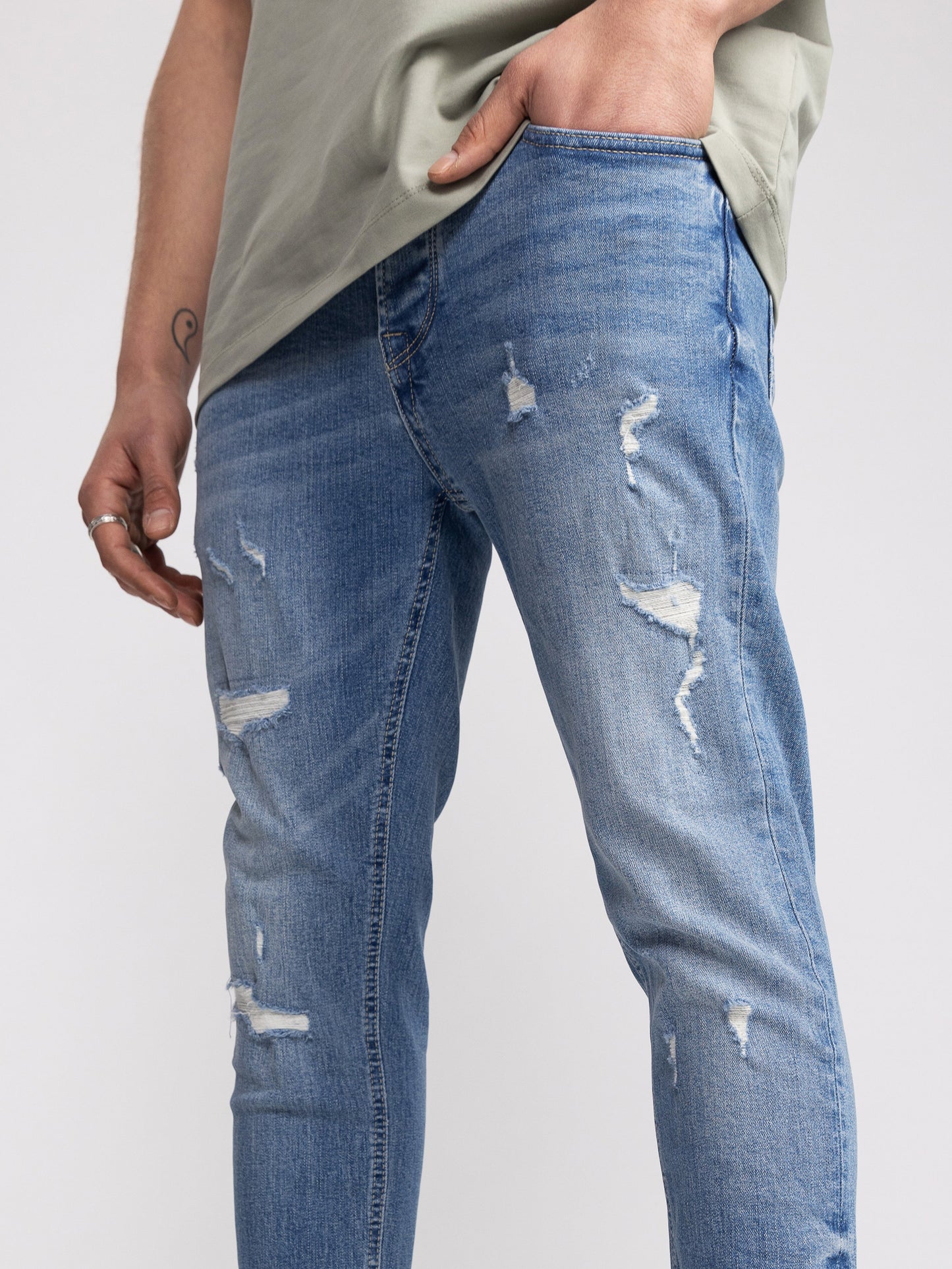 FASHION JEANS